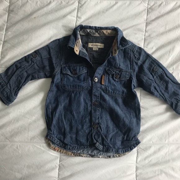 Darling Burberry Shirt for Baby Size 9M - Picture 2 of 6